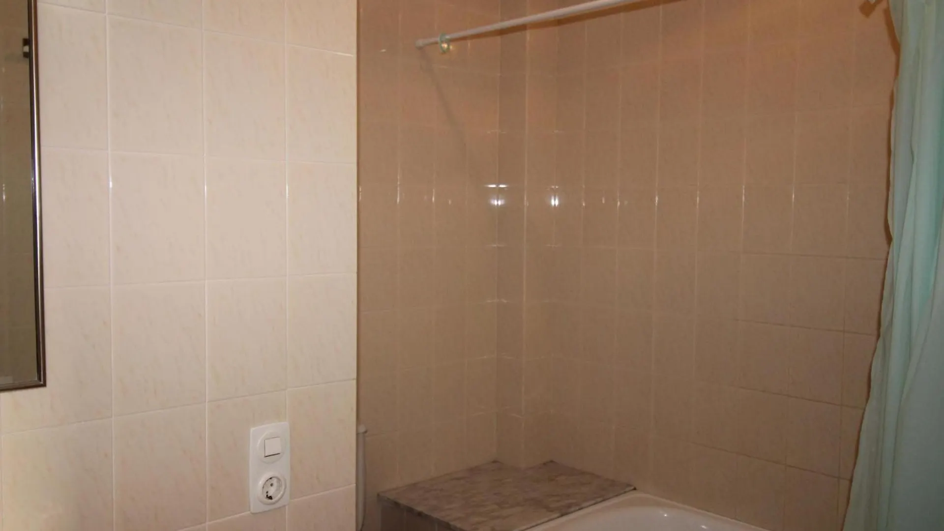 Farella Parc II 1-E - Apartamento Acogedor A 100 M. De La Playa. - Es-228-23 Llanca