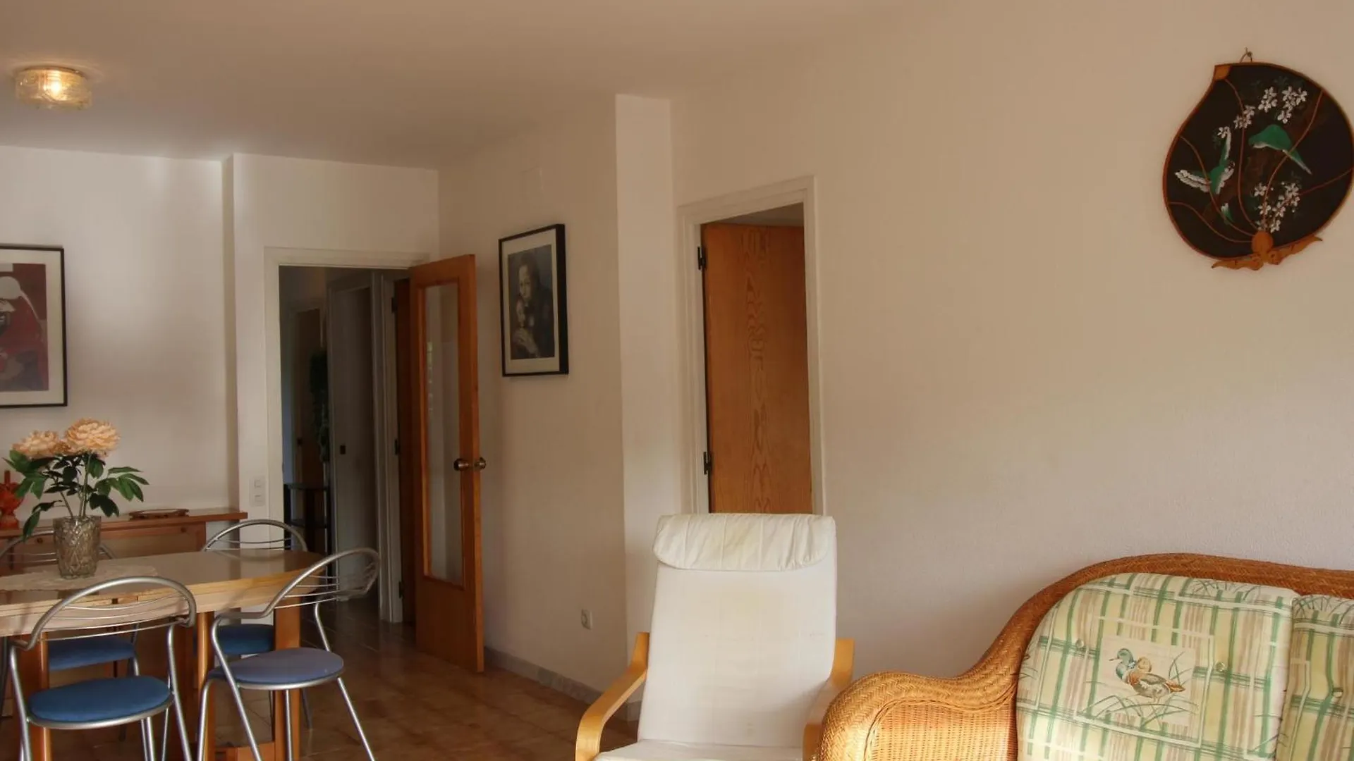 Farella Parc II 1-E - Apartamento Acogedor A 100 M. De La Playa. - Es-228-23 Llanca 0*,  Spain
